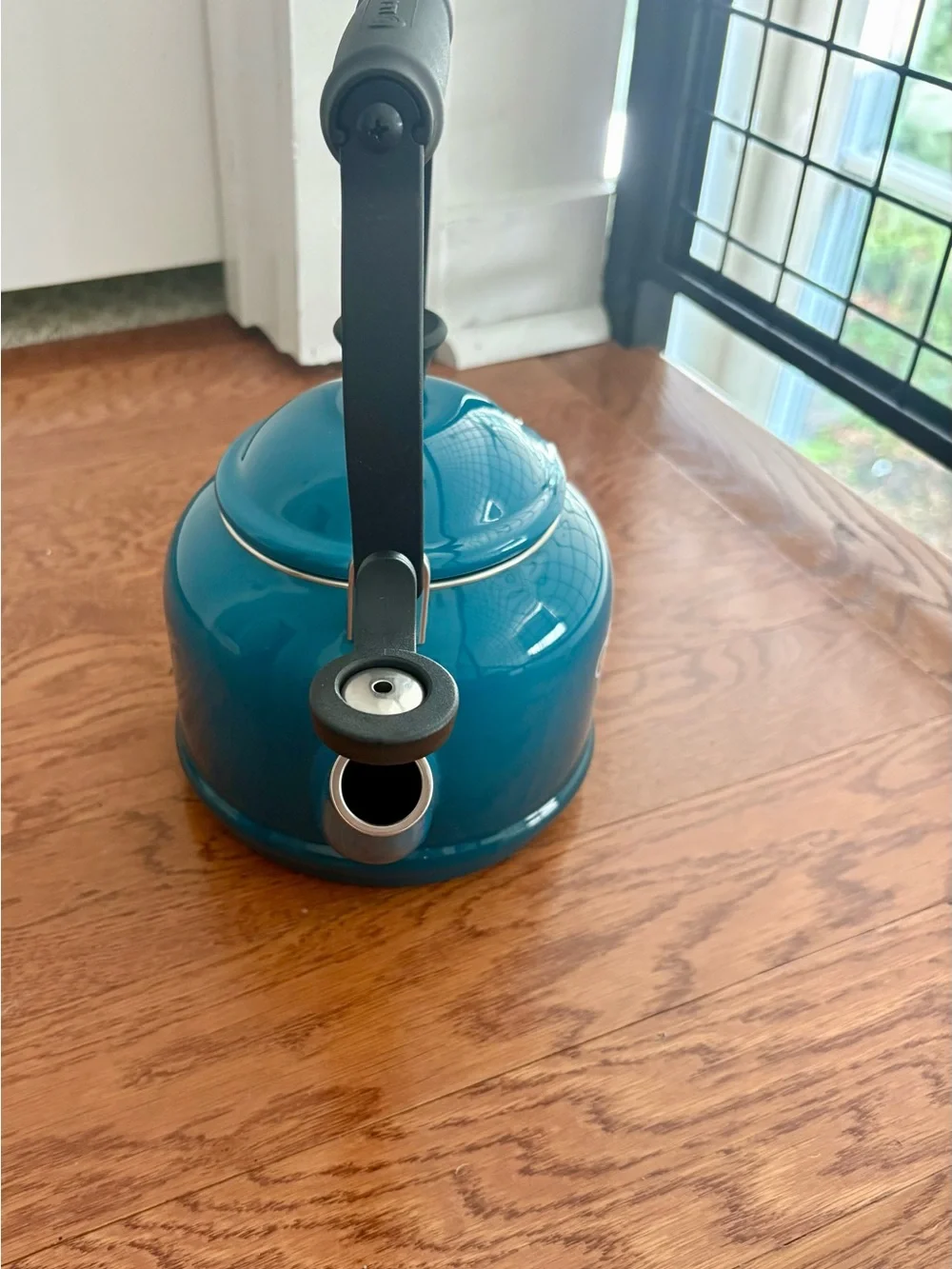 Le Creuset 1.1L Demi Kettle in Deep Teal